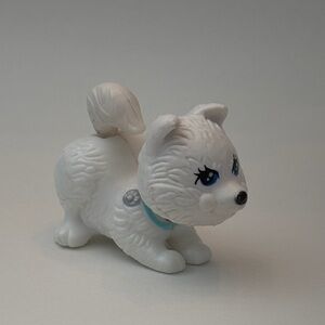 [#4] Vintage Littlest Pet Shop - 1992 - White Puppy Figure with Teal Collar
